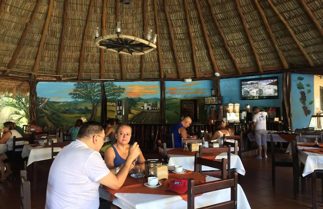 Best Western El Sitio Hotel-1